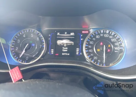 2015 Chrysler 200 Limited из США, поврежденный, VIN 1C3CCCAB9FN680793